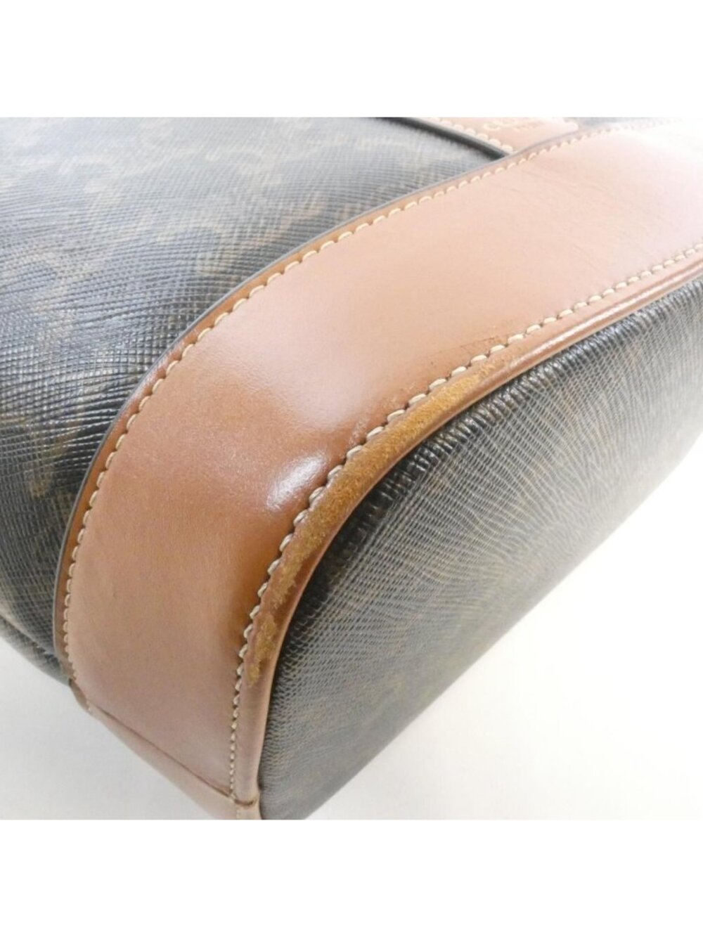 Celine Small Bucket Shoulder Bag - Picture 3 of 8